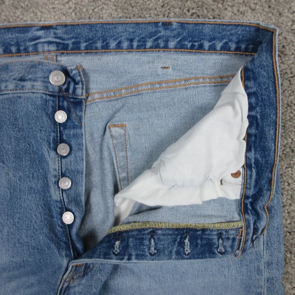 Levis Jeans Mens 38x32 Blue 501 Button Fly Original Straight Faded Denim‎ Pants